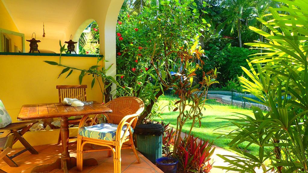 Villa Marine Holiday Apartments Cairns Yorkeys Knob Room photo